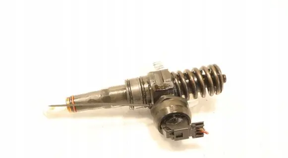 Seat Ibiza IV (6J,6P) Fuel injector 0414720314