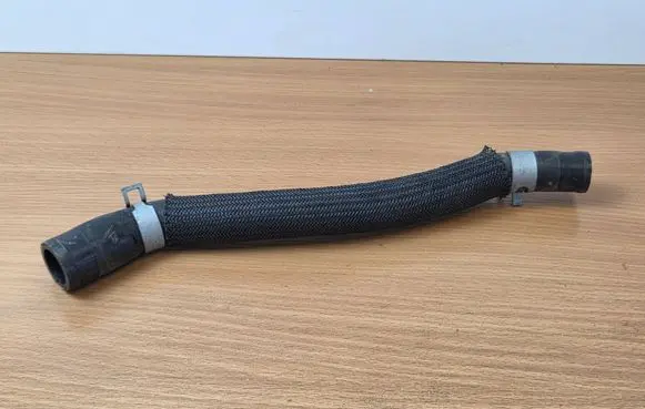 Hyundai i20 (BC3 BI3) Engine coolant pipe/hose 