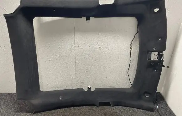 Tesla Model S Headlining 1106016-06-D