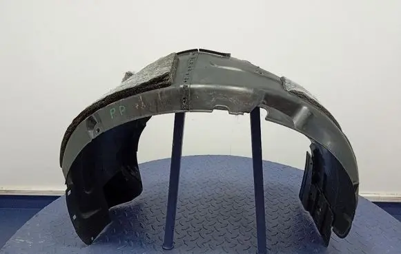 Hyundai ix35 Front wheel arch liner splash guards 868142Y000