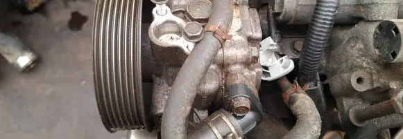Honda FR-V Power steering pump