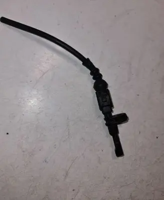 Volkswagen Caddy Rear ABS sensor wiring 8E0973702