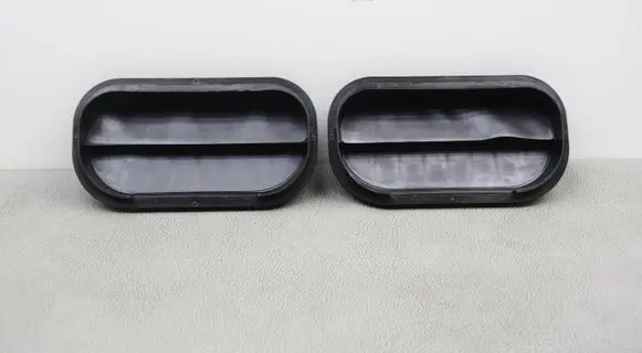Audi A4 S4 B9 8W Quarter panel pressure vent 6R0819465A