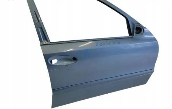 Mercedes-Benz E W211 Front door A2117201405