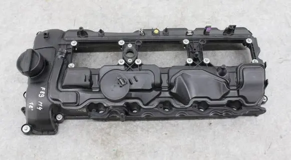 BMW M4 F82 F83 Rocker cam cover 7846359 11127846359