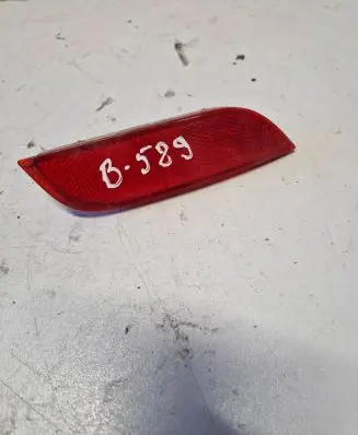 Subaru XV Rear tail light reflector 32302R
