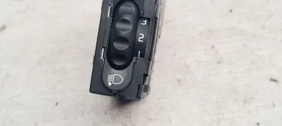 Renault Megane I Headlight level height control switch 7700841235