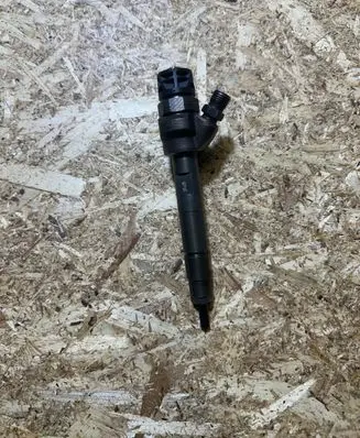 BMW 5 F10 F11 Fuel injector 0445110