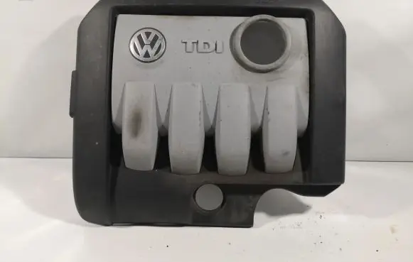Volkswagen PASSAT B6 Engine cover (trim) 03G103925