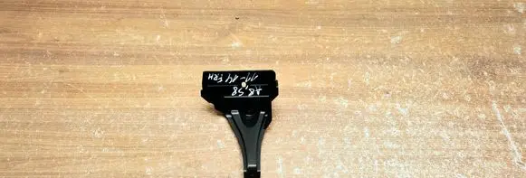 Audi A8 S8 D4 4H Front bumper mounting bracket 4H0807140