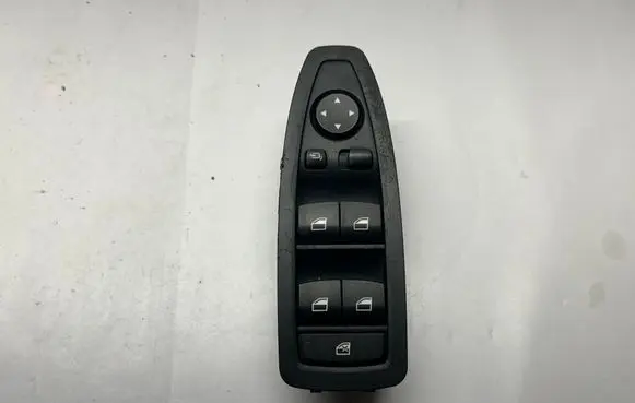 BMW 4 F36 Gran coupe Electric window control switch 9362107