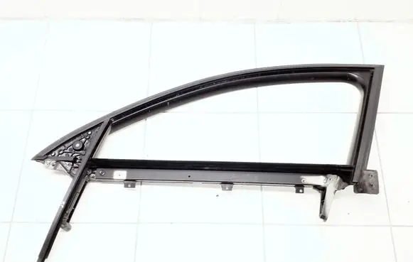 Audi A6 S6 C6 4F Front door window/glass frame 4F0837629 4F0867381C
