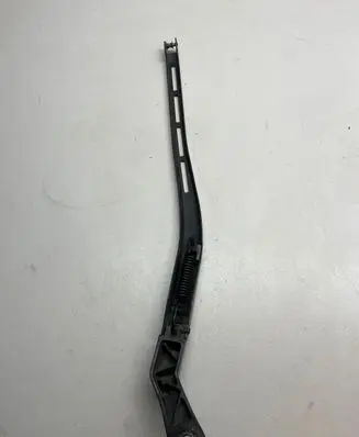 Front wiper blade arm