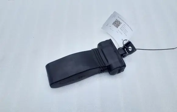 Audi Q3 8U Rear door check strap stopper 8U0837267