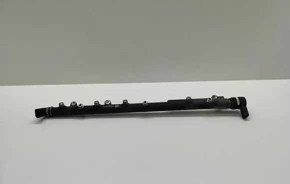 BMW 5 E60 E61 Fuel main line pipe 7788679 0445216008 0445216
