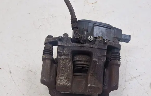 Hyundai i40 Rear brake caliper