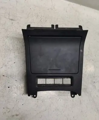 Volkswagen Golf V Ashtray (front) 