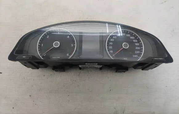 Volkswagen Transporter - Caravelle T5 Speedometer (instrument cluster) 7E0920860A 0919012619 VDD02408090