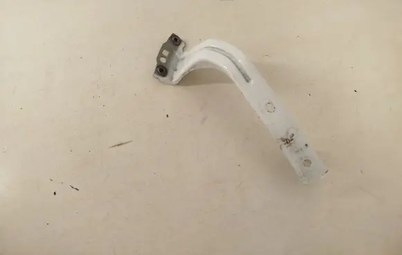 Volkswagen Up Fender mounting bracket 1S0821141