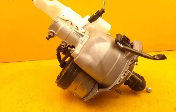 Opel Astra L Brake booster 9844767480