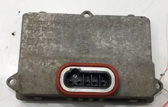 Audi A6 Allroad C6 Voltage converter/converter module 5DV008290-00