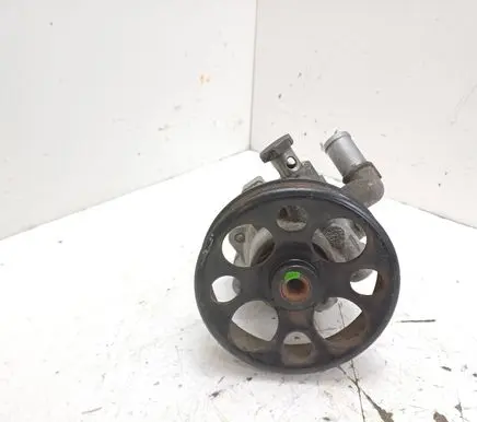 Chevrolet Orlando Power steering pump 96985600