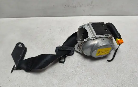 Audi A5 Rear seatbelt 8W8857805B
