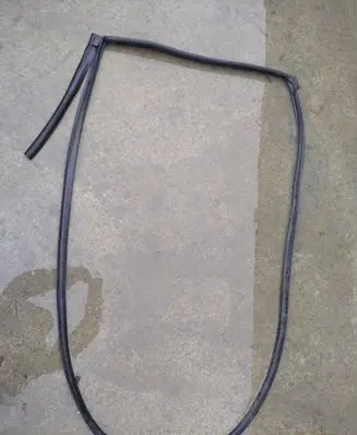 Renault Kadjar Rubber seal rear door 