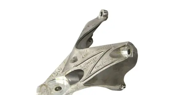 BMW X5 F15 Engine mount bracket 6852858
