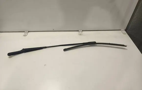 Audi A7 S7 4G Front wiper blade arm 4G1955408B