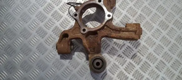 Rear wheel hub