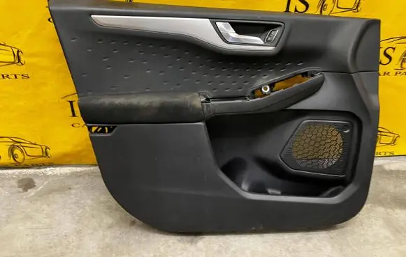 Ford Escape IV Front door card panel trim 