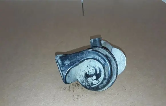 Skoda Yeti (5L) Horn signal A046466