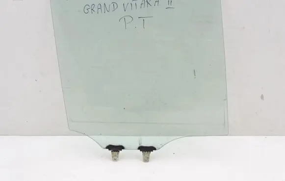Suzuki Grand Vitara II Rear door window glass