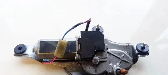 Toyota RAV 4 (XA20) Rear window wiper motor 8513042040 85130-42040