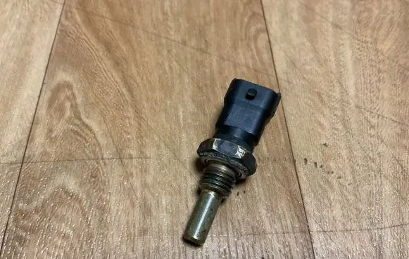 Opel Zafira A Coolant temperature sensor 0281002170