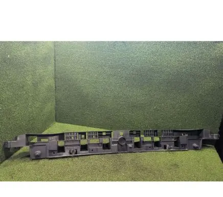 Renault Trafic III (X82) Front bumper support beam 620905744R
