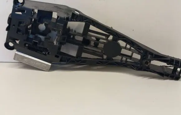Opel Meriva B Rear door exterior handle/bracket 