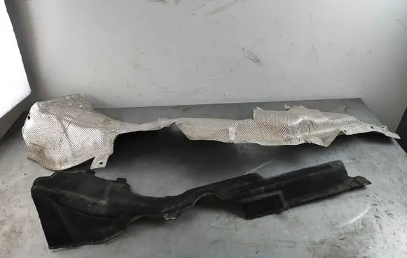 Jaguar F-Pace Exhaust heat shield T2H1048