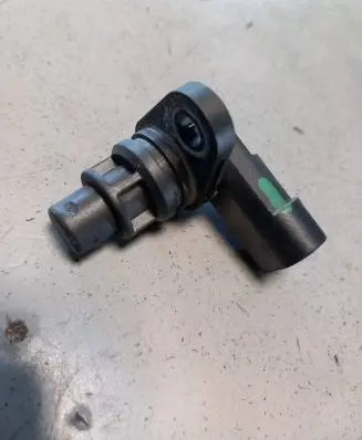 Ford Focus Camshaft position sensor 46798364