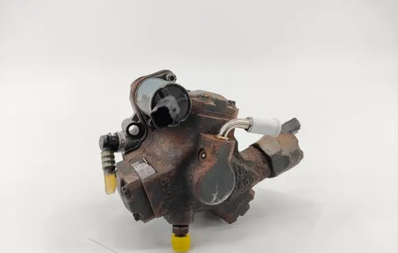 Ford Mondeo MK IV Fuel injection high pressure pump 9685705080 A2C27100268