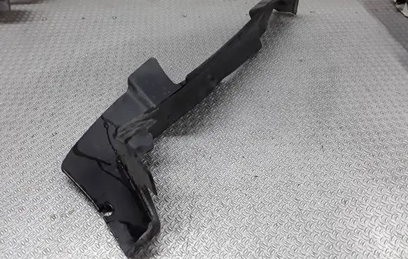Chrysler 300 - 300C Intercooler air guide/duct channel 04806237AD