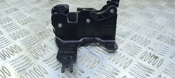 Mercedes-Benz E AMG W212 Seat back rest lock catch A2129200176