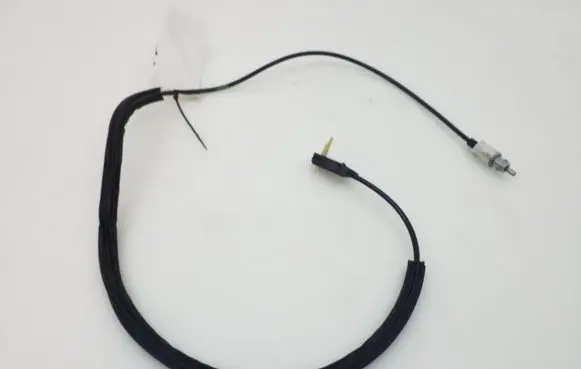 Mercedes-Benz E C207 W207 Gear shift cable linkage A2072670164