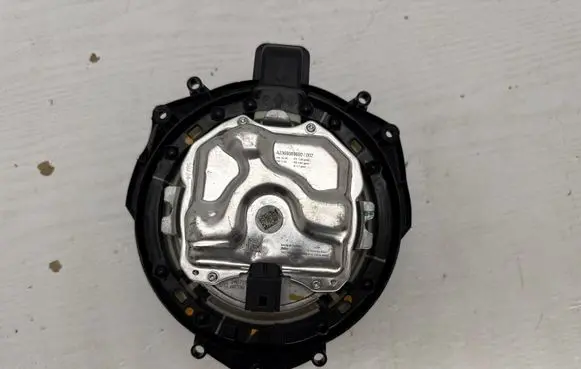 Mercedes-Benz GLC C254 Heater fan/blower A2369069600