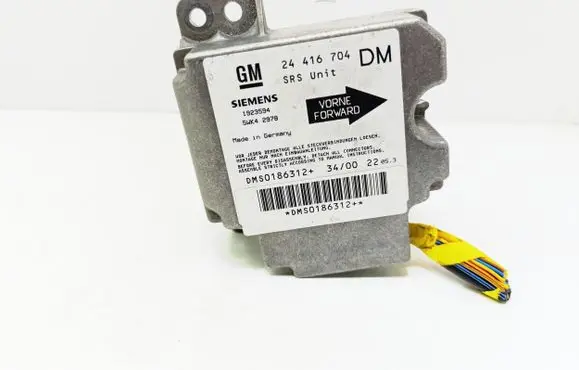 Opel Zafira A Airbag control unit/module 24416704DM