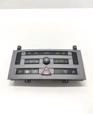 Peugeot 407 Climate control unit 96573322