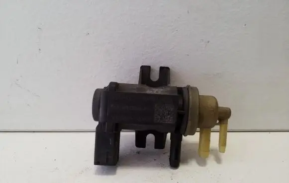 Volkswagen Amarok Turbo solenoid valve 1K0906627B