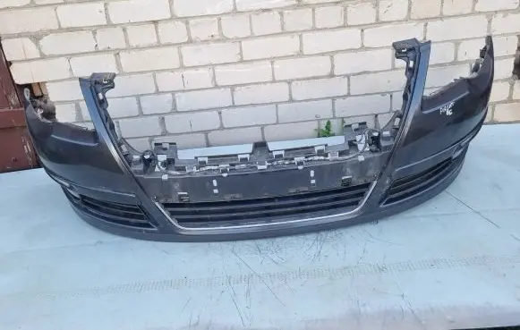 Volkswagen PASSAT B6 Front bumper 3C0805903