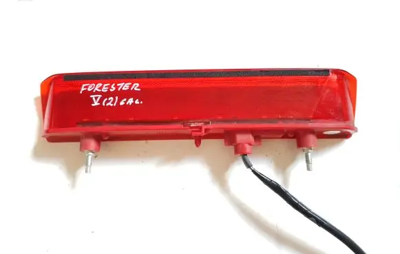 Subaru Forester SK Third/center stoplight 0213885